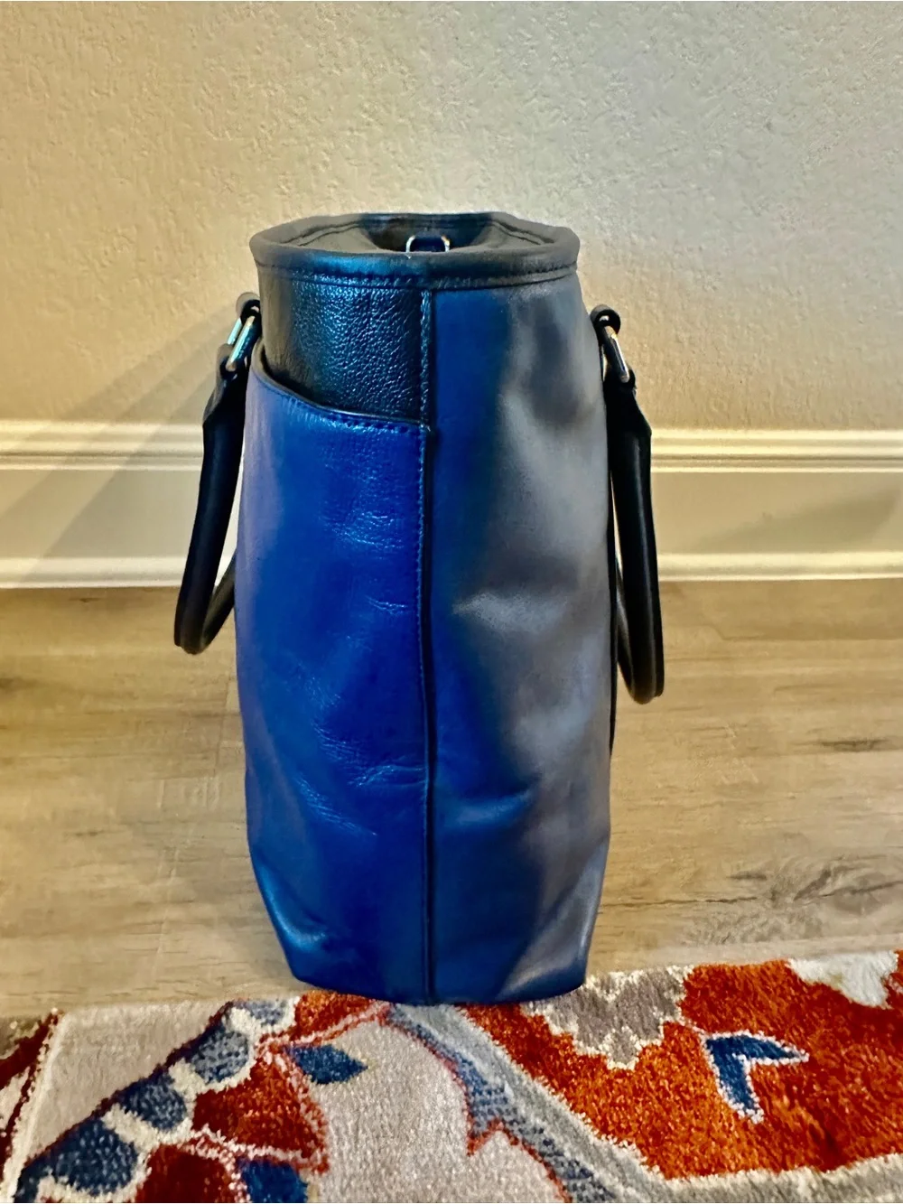 Coach Vintage Blue Navy Color Block Leather Perry Business Tote with Black Trim - Picture 5 of 16